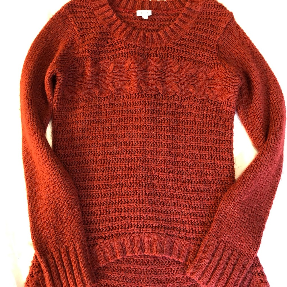 Suzy Shier knit sweater